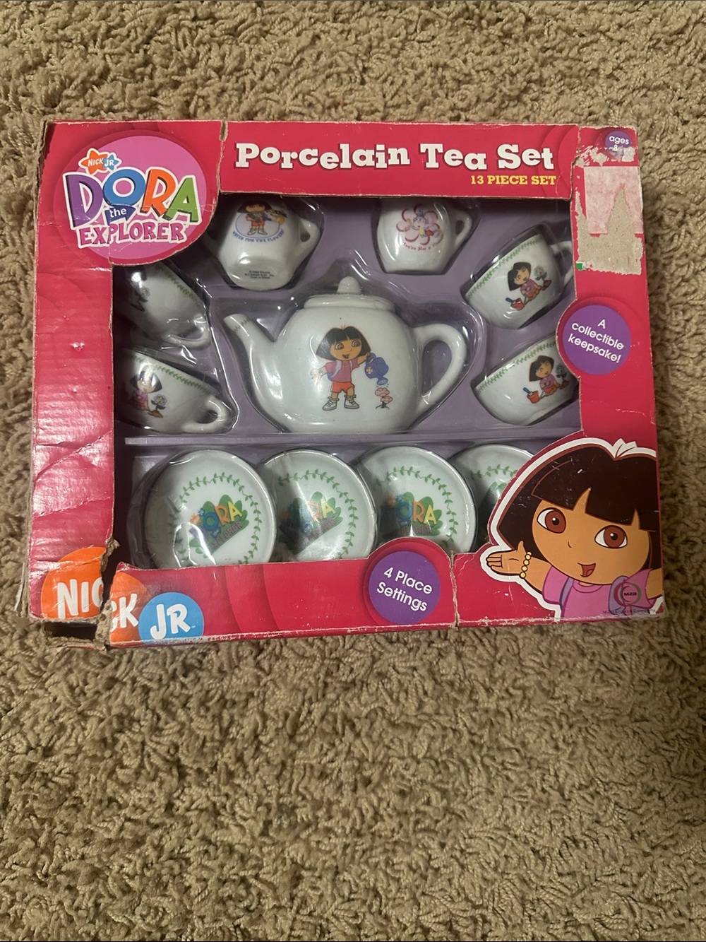 Dora the Explorer Porcelain Tea Set - White and Pink
